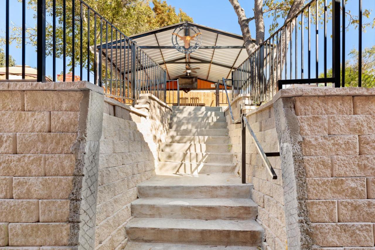 Cyc Eclectic Back House With Bbq Gazebo Villa San Antonio Dış mekan fotoğraf